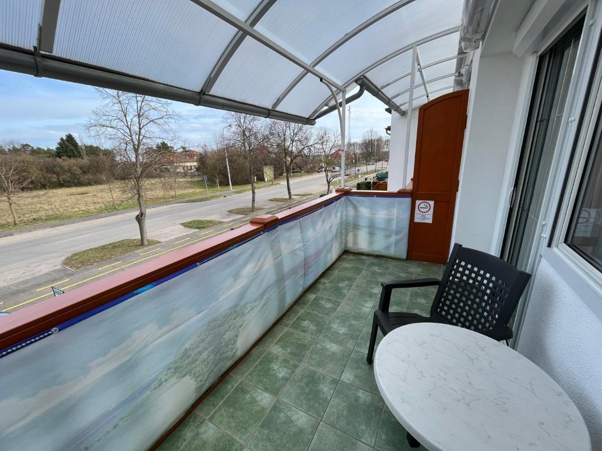 Karolin Apartman Bük Exterior foto